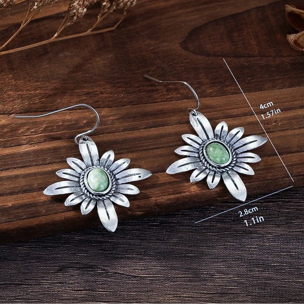 Antiqued Silver Flowers w/Green Stone Earrings - Picture 4 of 5